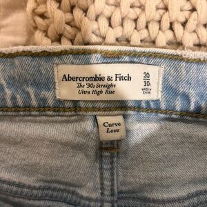 Abercrombie & Fitch Light Wash Straight Leg Jeans